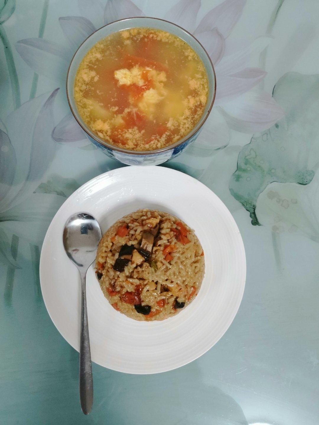 电饭锅版土豆焖鸡饭