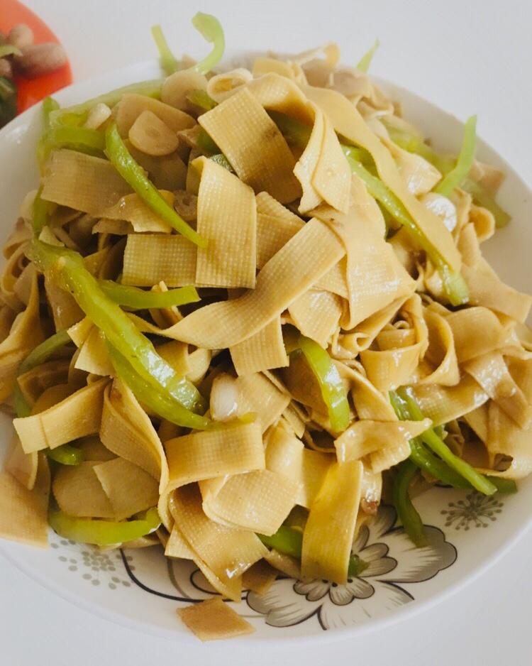 尖椒干豆腐