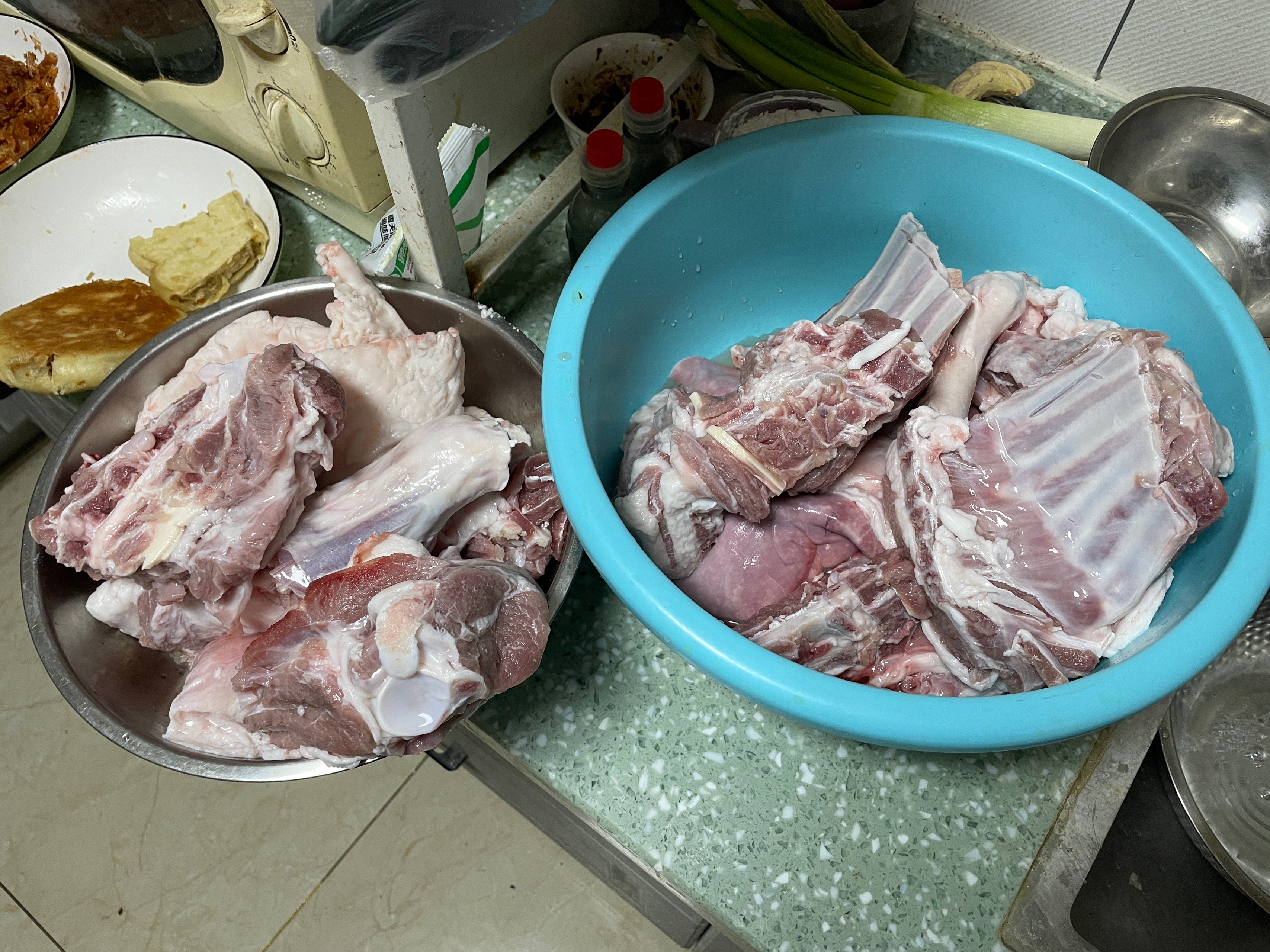 单县红汤羊肉汤的做法 步骤1