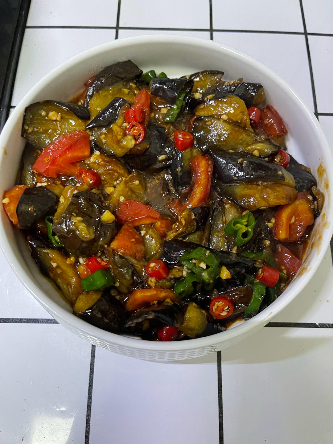 红烧茄子（佐西红柿尖椒）