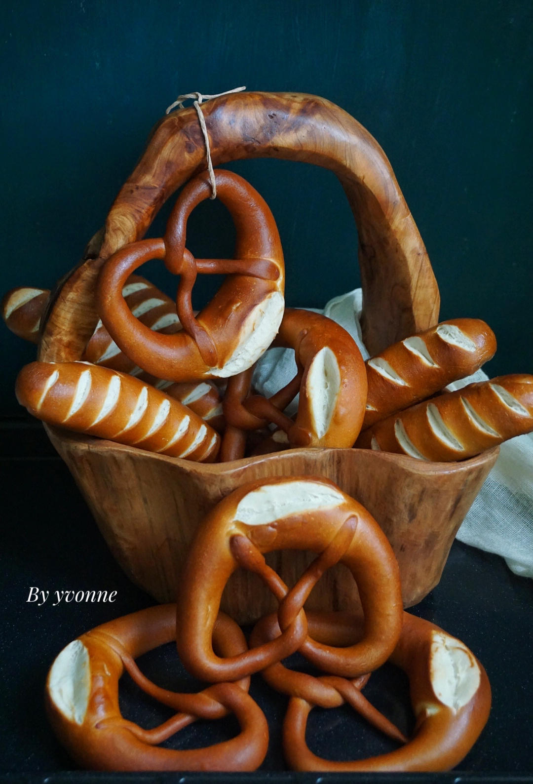 德国碱水面包（Brezel)