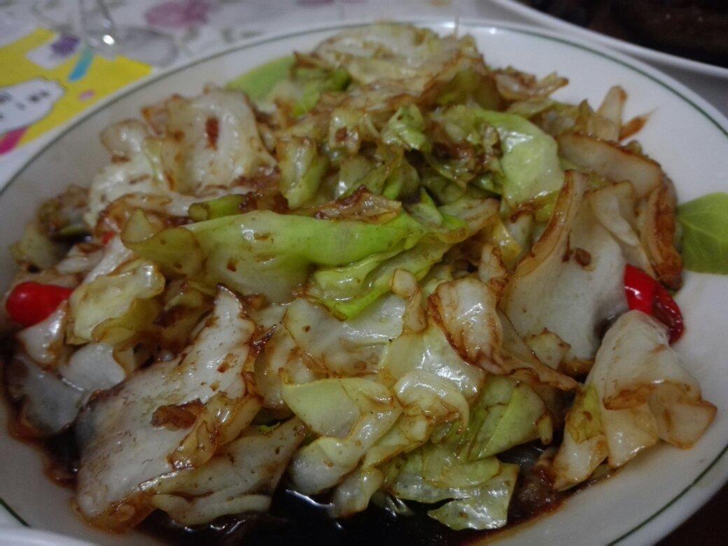 阿婆手撕包菜