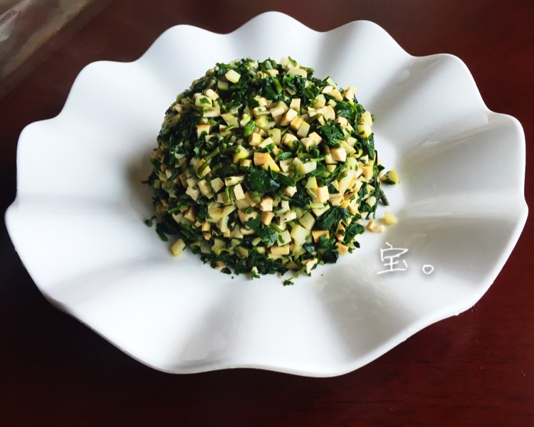 凉拌香干马兰头