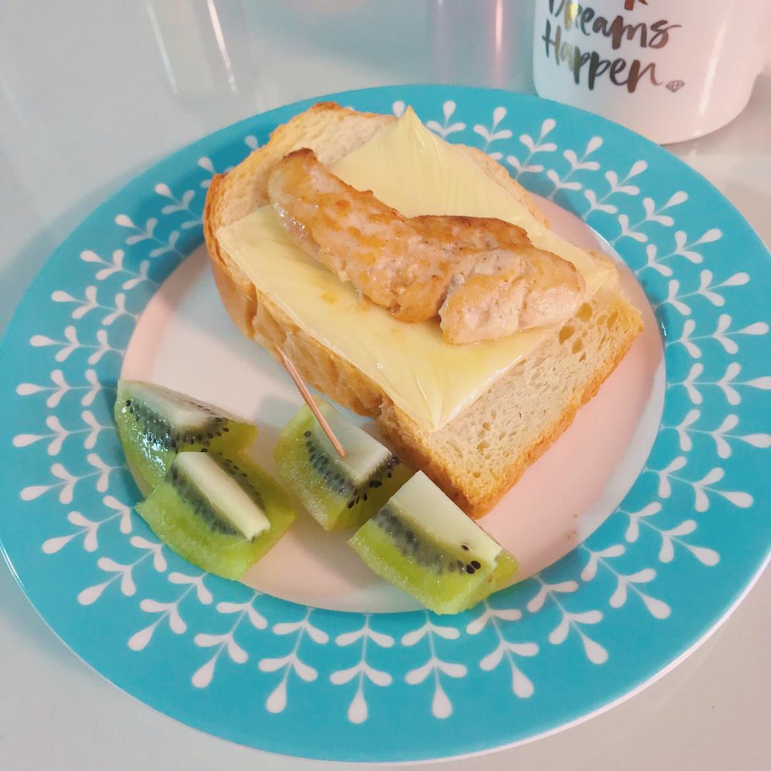 蚝油煎鸡胸肉（真的只要腌了就炒鸡嫩！（新增微波式