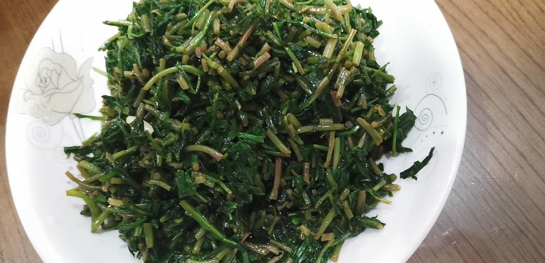 凉拌香干马兰头