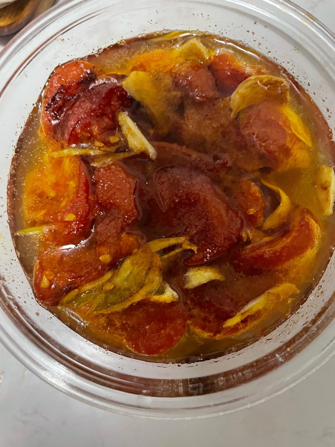 橄榄油侵小番茄