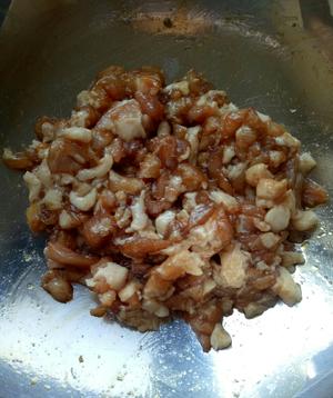 朝鲜族特色  酸菜肉馅【大米饺子】的做法 步骤1