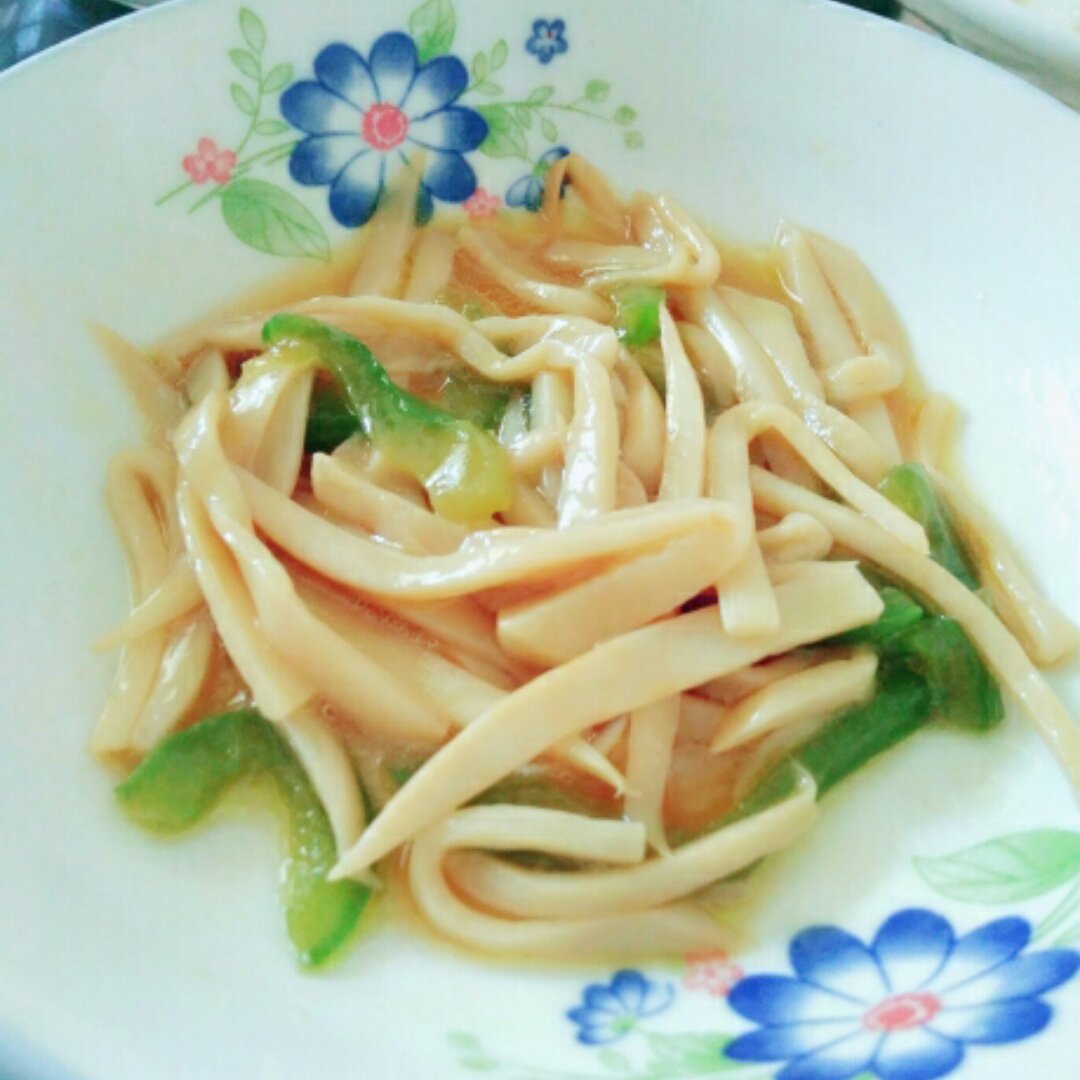 青椒素炒杏鲍菇