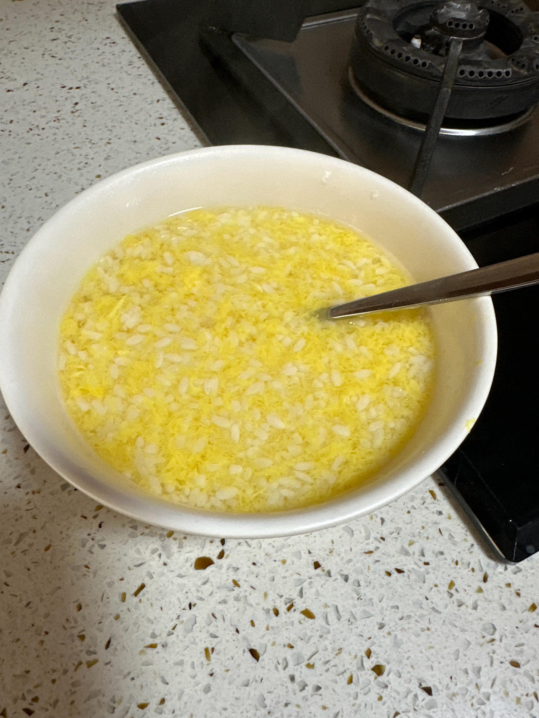 酒酿（醪糟）煮鸡蛋，早餐、夜宵都好吃