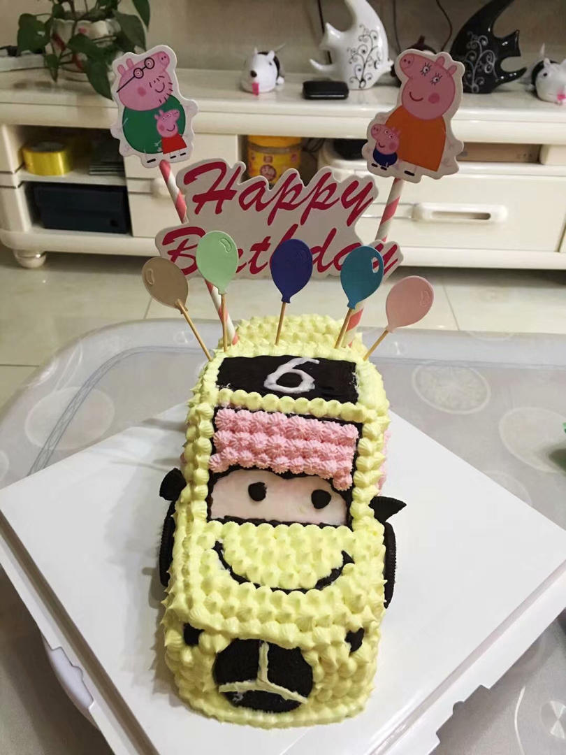 汽车生日蛋糕