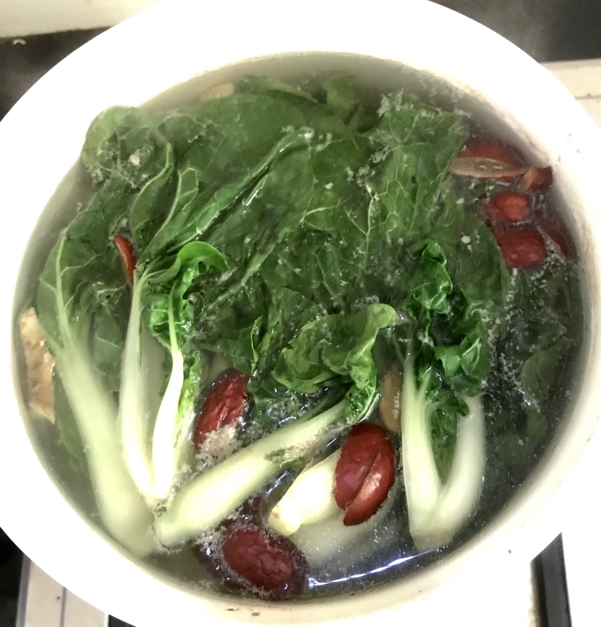 菜胆红枣炖汤