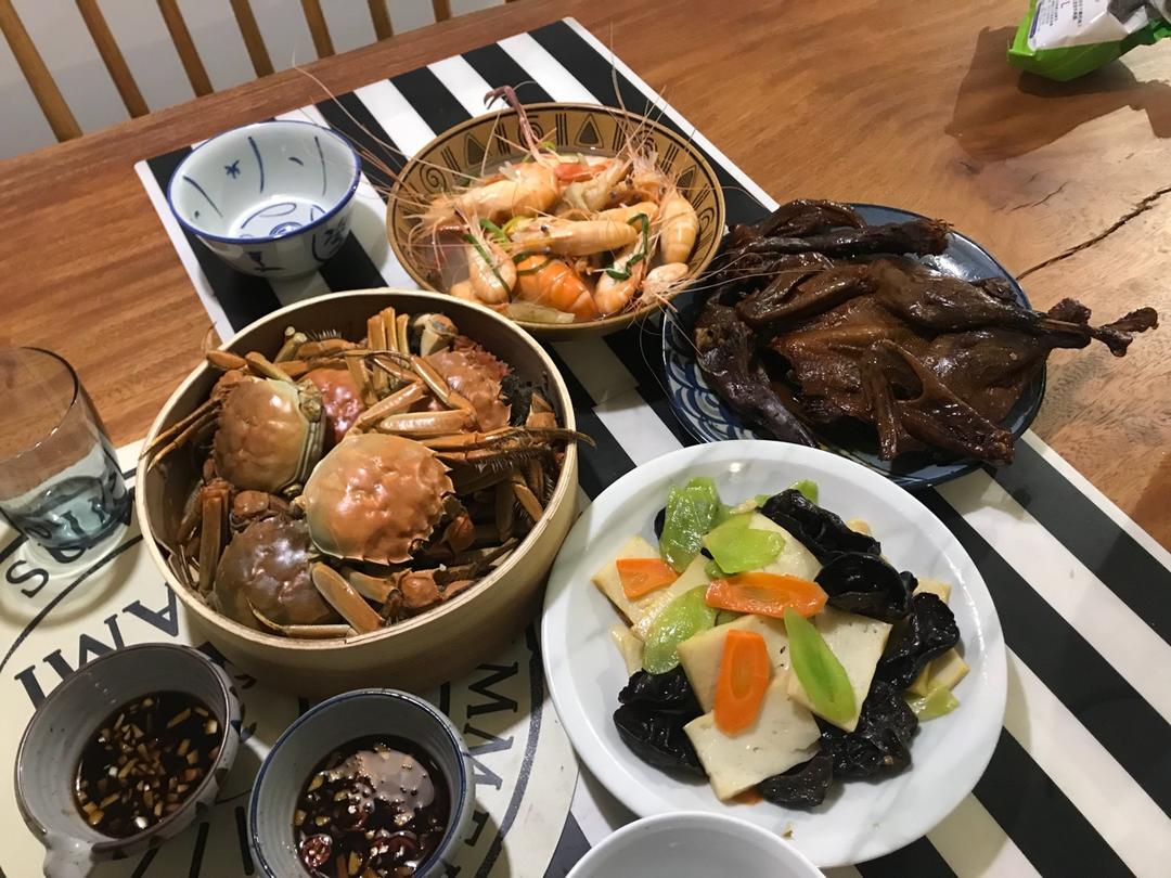 田园坚果炒鱼糕-乡土元素荆州鱼糕
