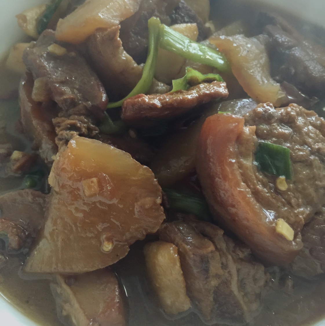 婆婆家的土豆烧焖罐肉