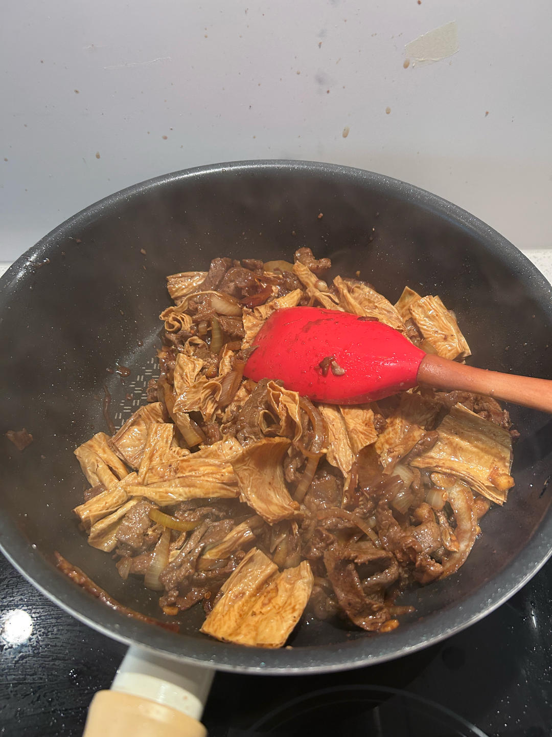 腐竹炒牛肉