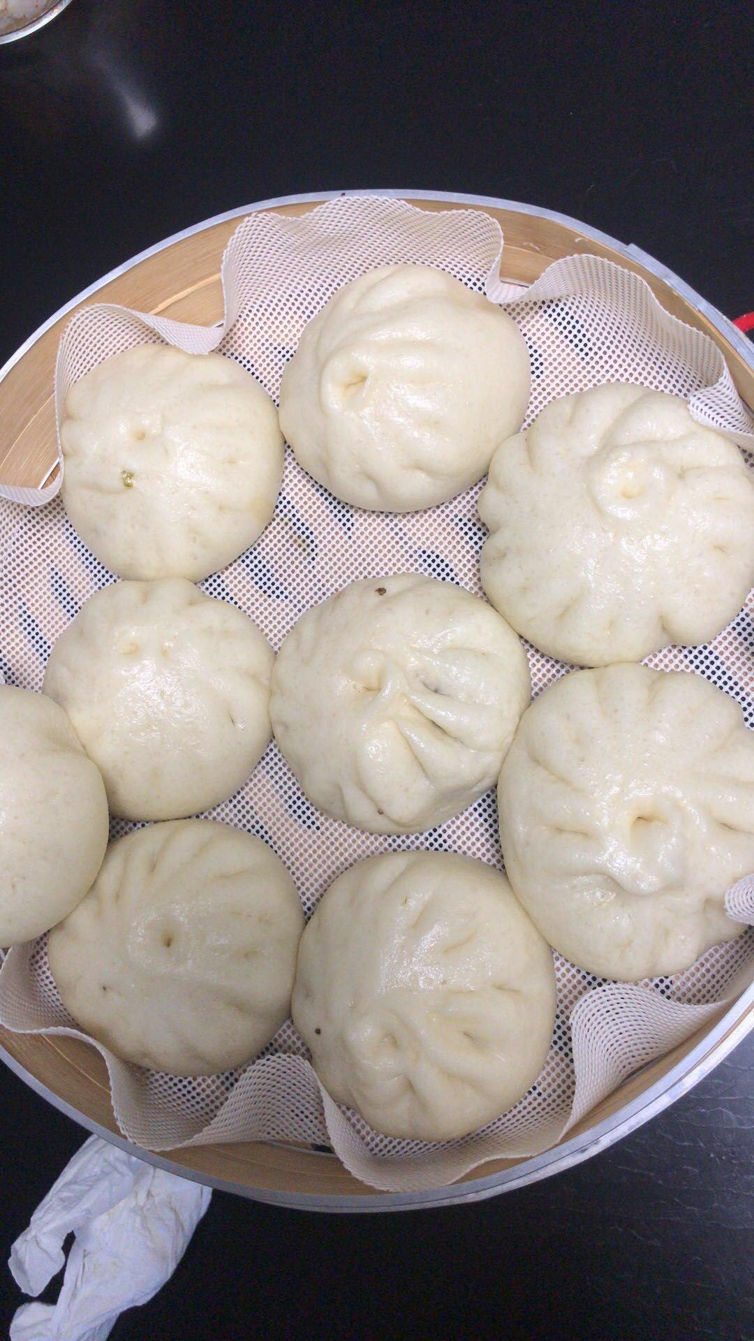 青菜香菇包子