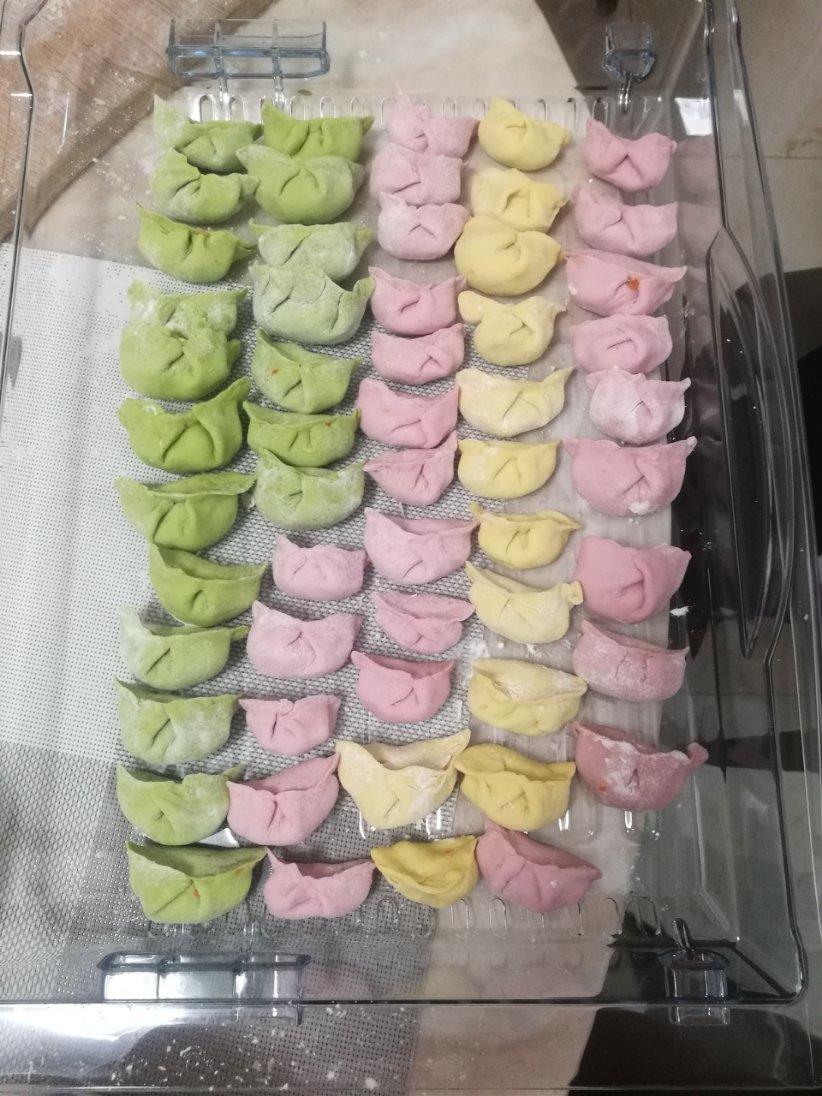 彩色饺子皮