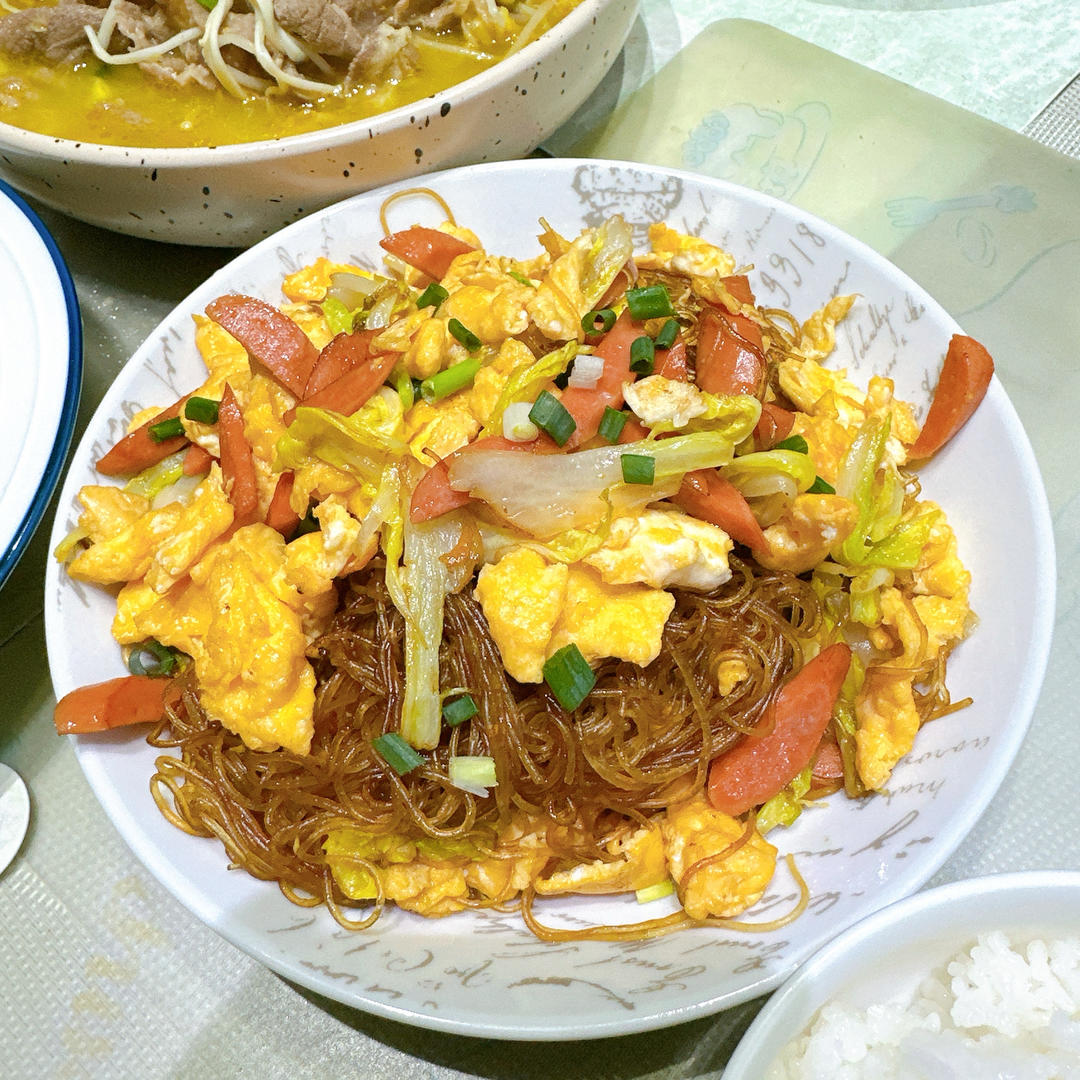 娃娃菜鸡蛋炒粉丝