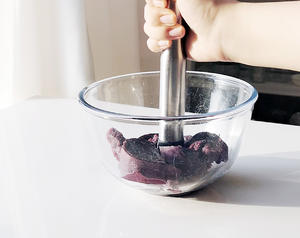 健康低卡~紫薯山药糕｜简单的甜点糕点｜微甜自制月饼的做法 步骤11