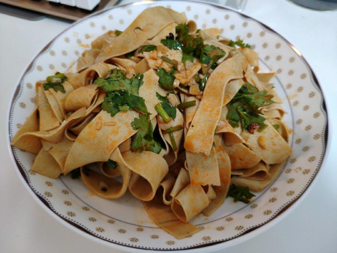 凉拌千张（豆腐皮）