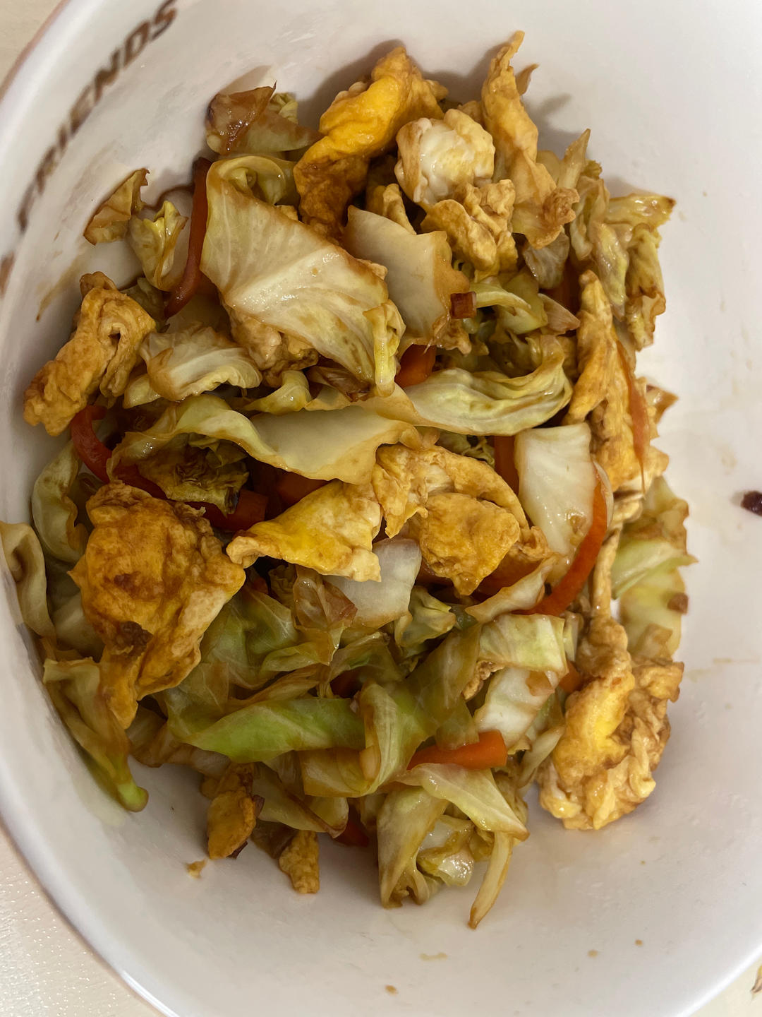 超级下饭的家常菜！给肉都不换的包菜炒鸡蛋
