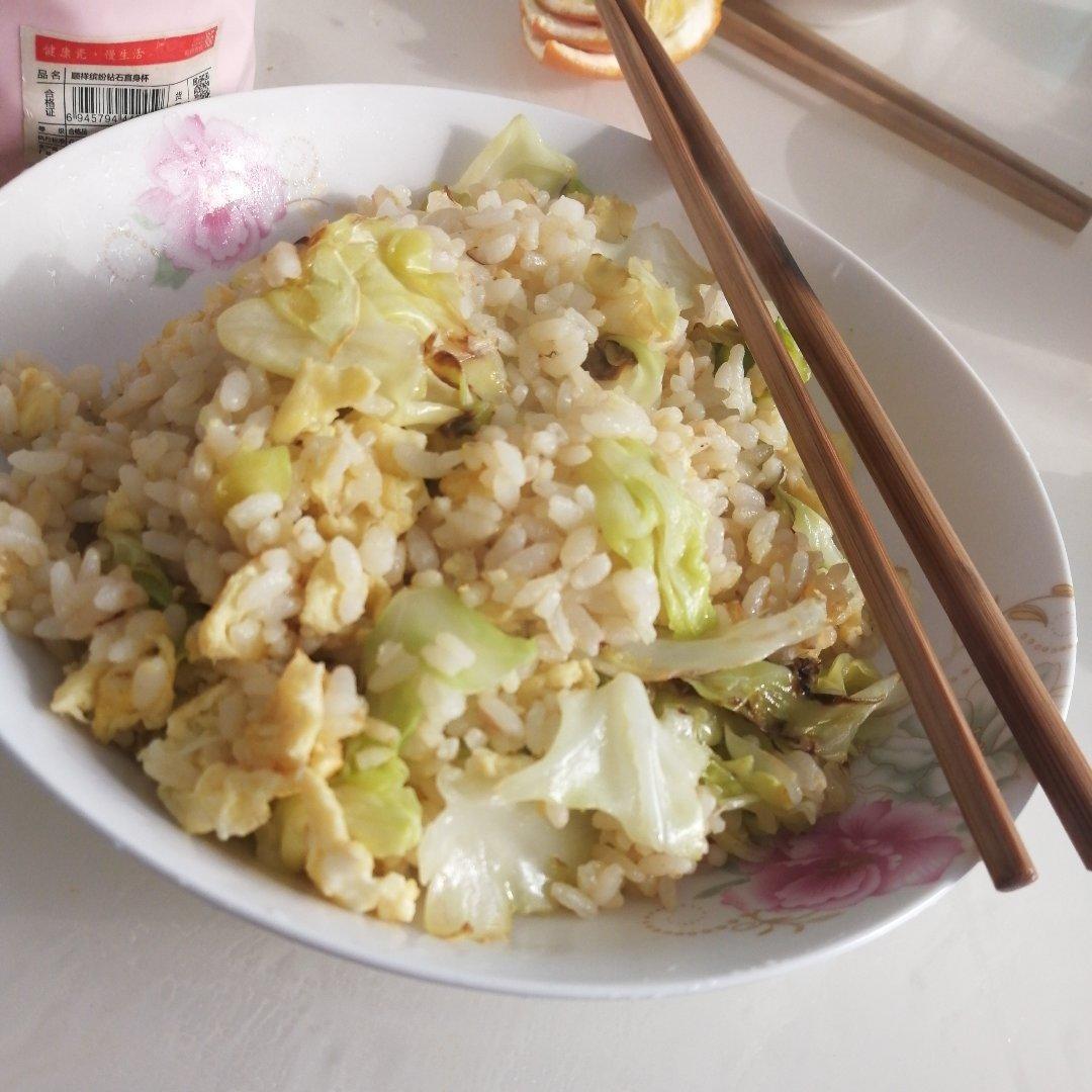 包菜炒饭