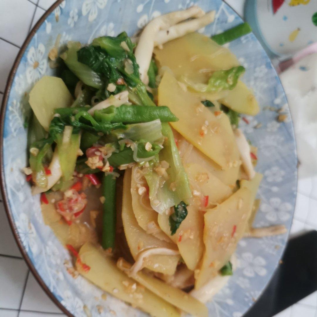比麻辣烫好吃百倍！自制超过瘾巨解馋麻辣拌