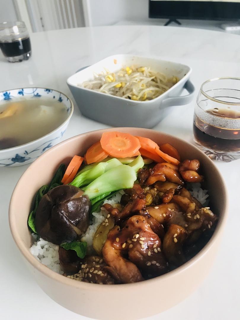 照烧鸡腿饭
