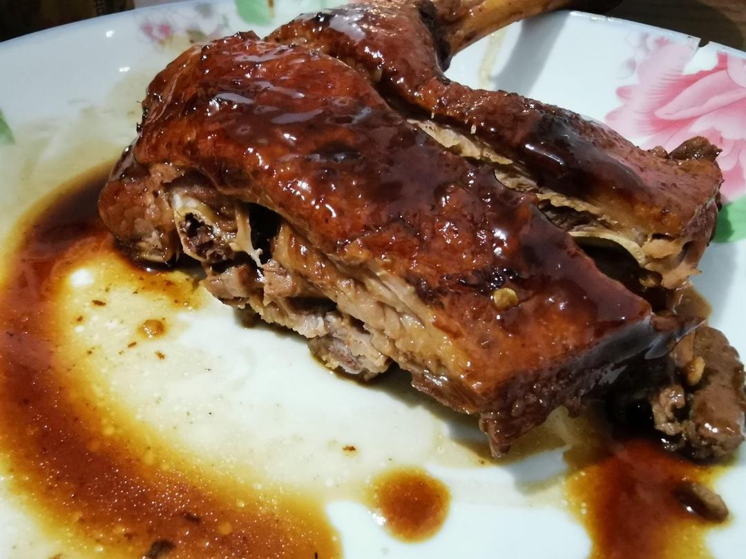 鸭腿这么做，一口气吃两个都不够😍
