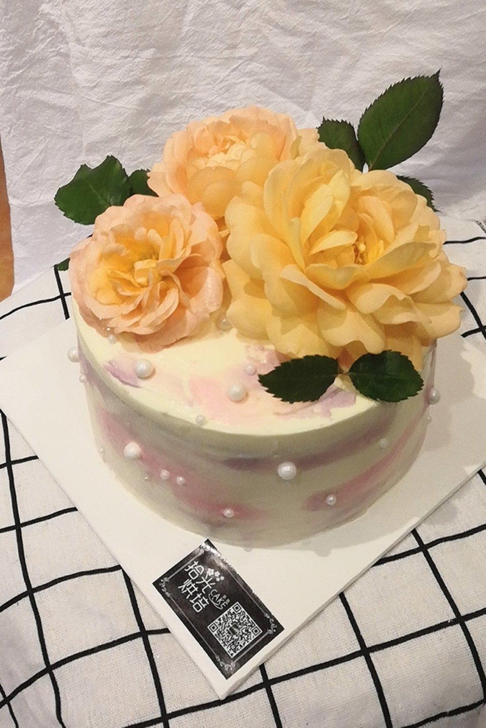 鲜花蛋糕
