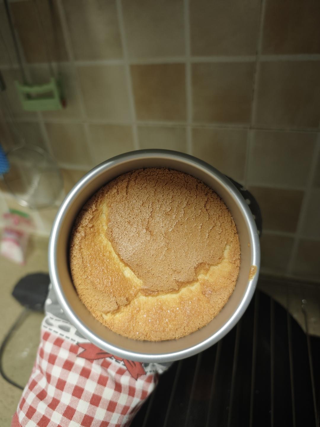 四寸抹面戚风蛋糕胚