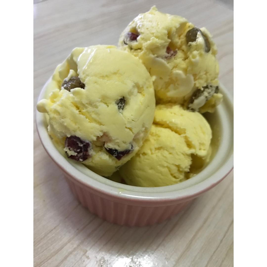 朗姆黑加仑冰淇淋 Rum Raisin Ice cream