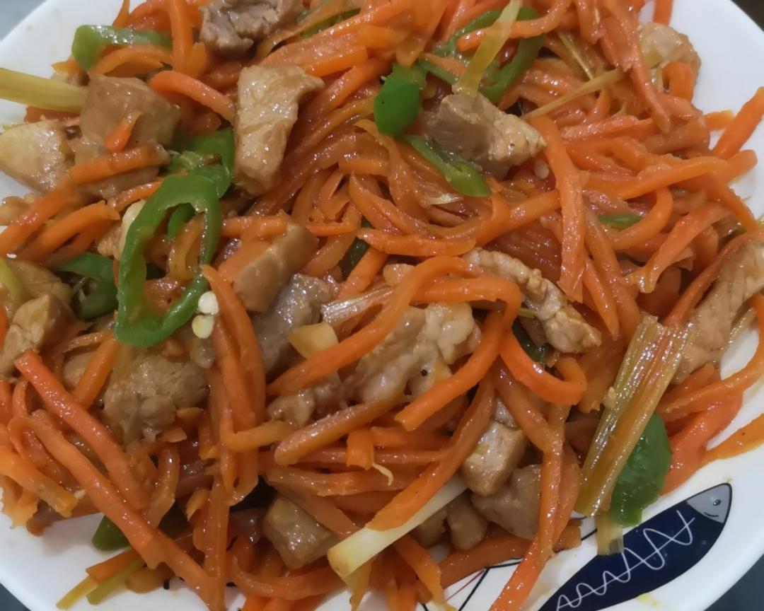 超简营养😺胡萝卜炒肉