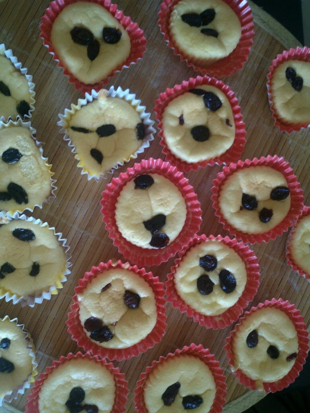 软绵绵的纸杯蛋糕