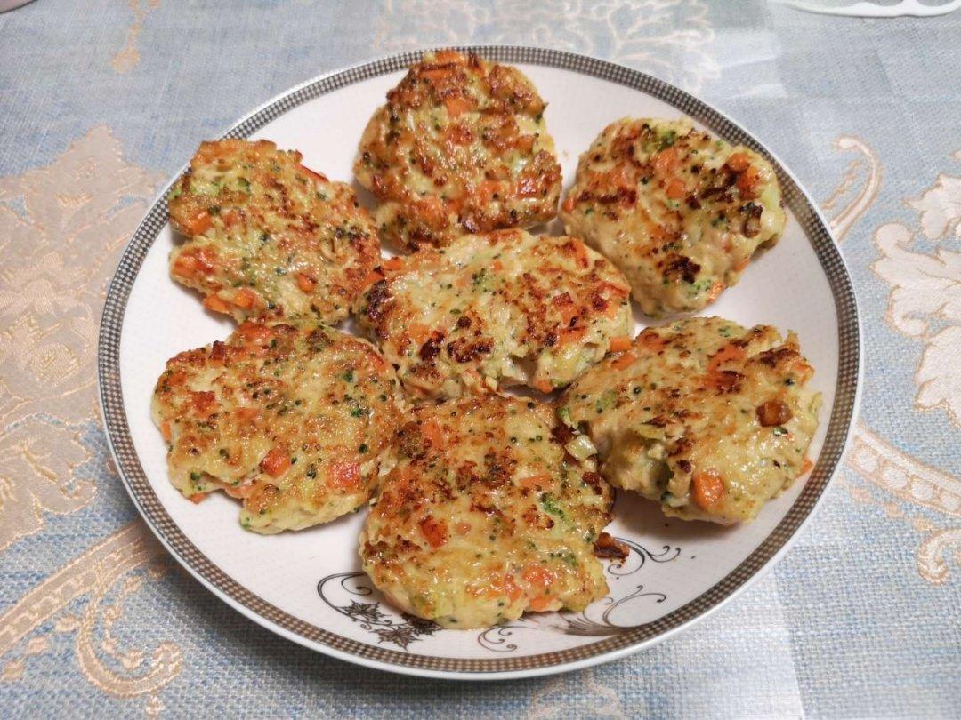 减肥餐低脂鸡胸肉饼