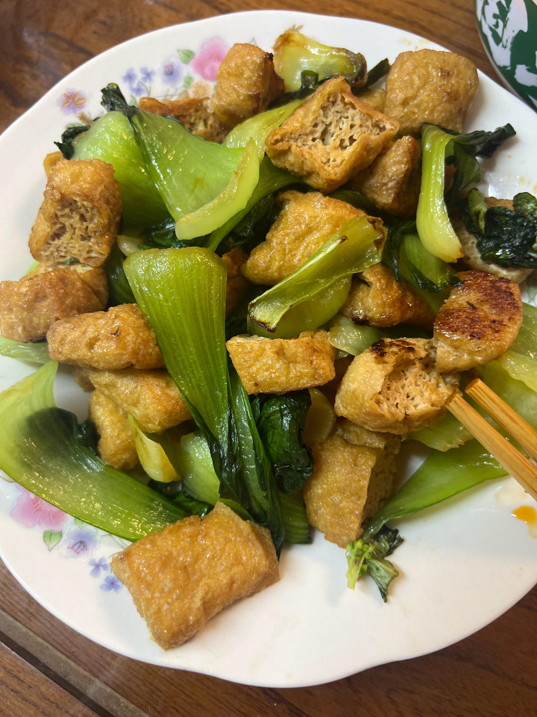 好吃到连汤汁都不剩的白菜焖豆泡，给肉都不换
