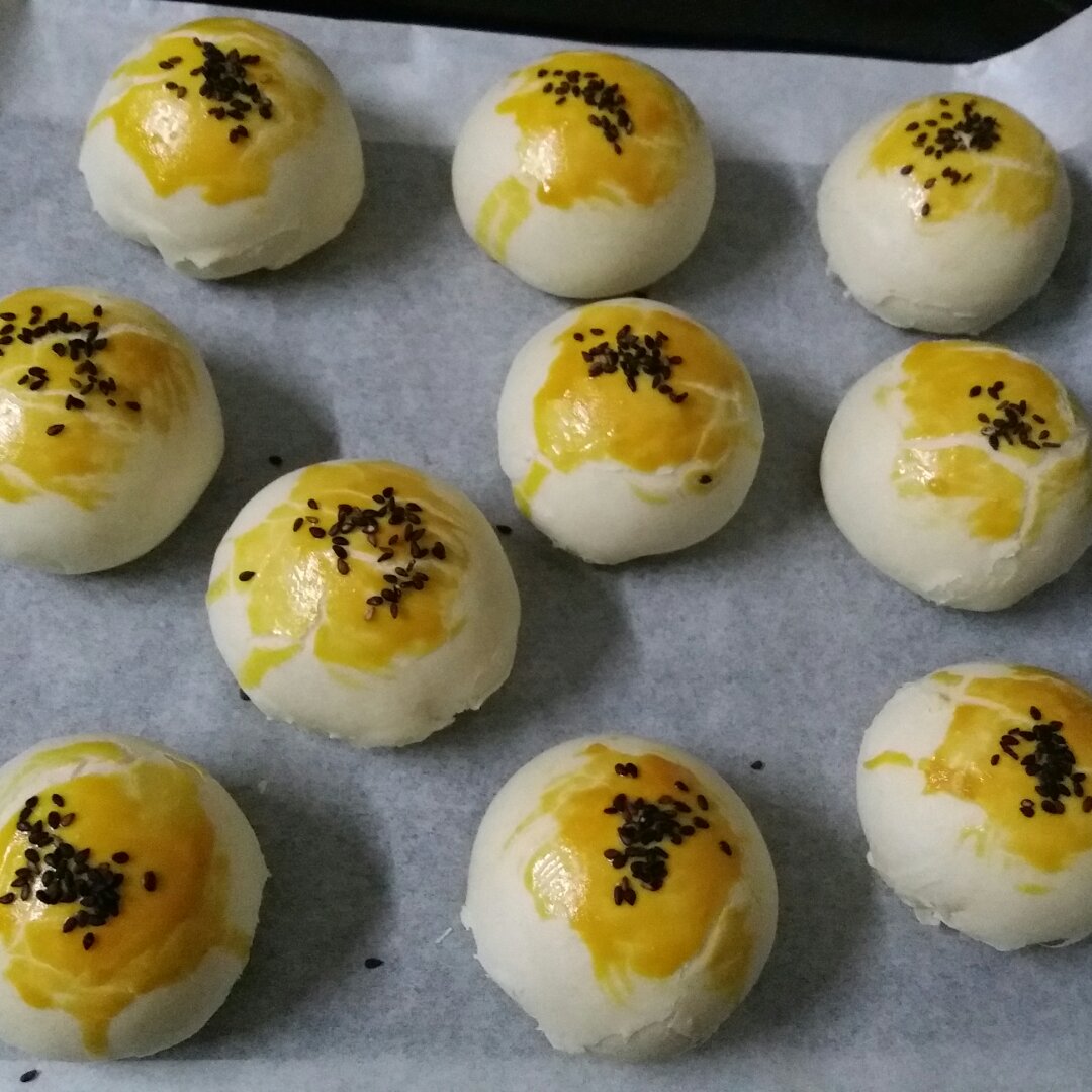 蛋黄酥（古早味）