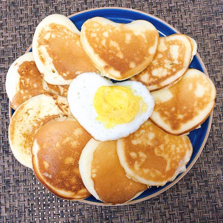 早起十分钟，给宝贝做一份低糖少油的美味早餐饼——牛奶小饼（多动图，孔瑶的食谱）