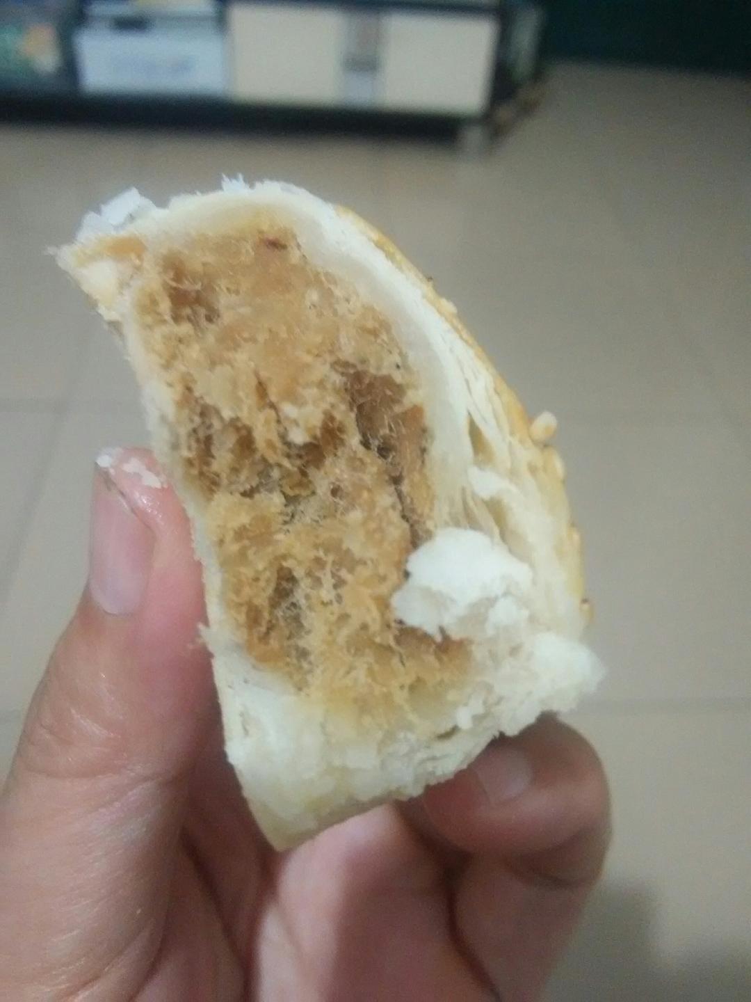 金丝肉松酥饼