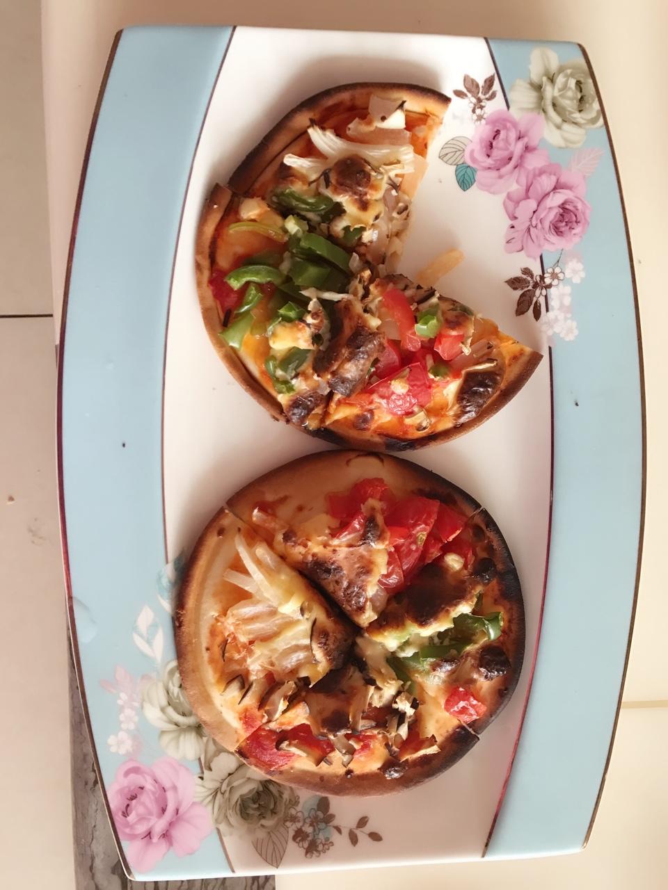 8寸纯手工什锦披萨