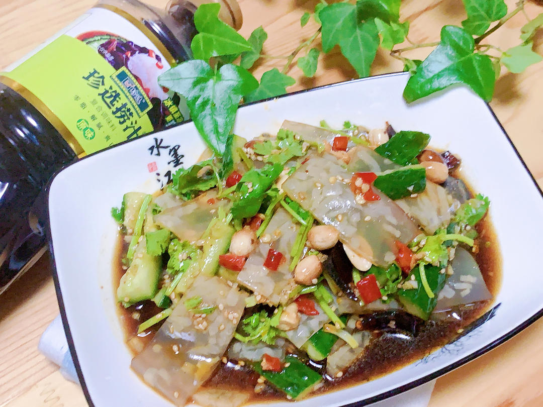 捞汁凉拌皮冻的做法