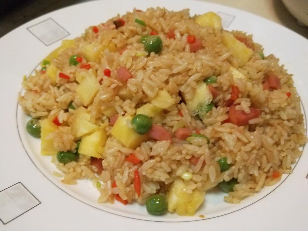 菠萝炒饭