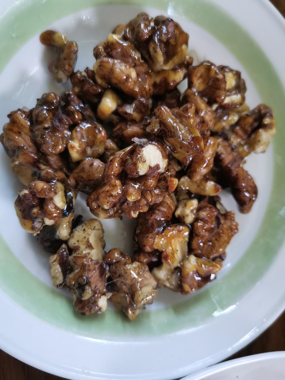 超简单懒人琥珀核桃（非油炸）