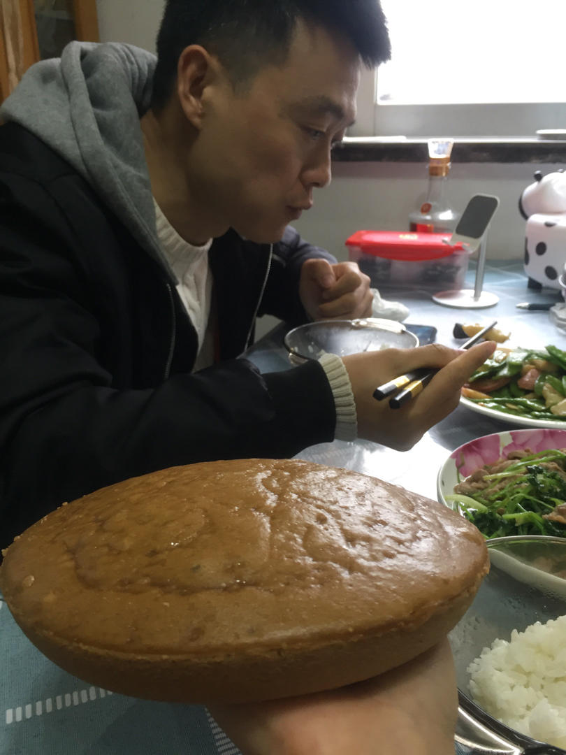 马拉糕，软糯弹韧，香甜细腻，和一般发糕不一样