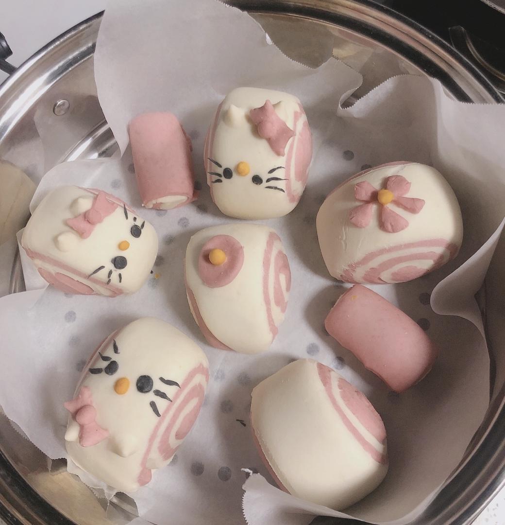 HelloKitty凯蒂猫卡通造型刀切馒头