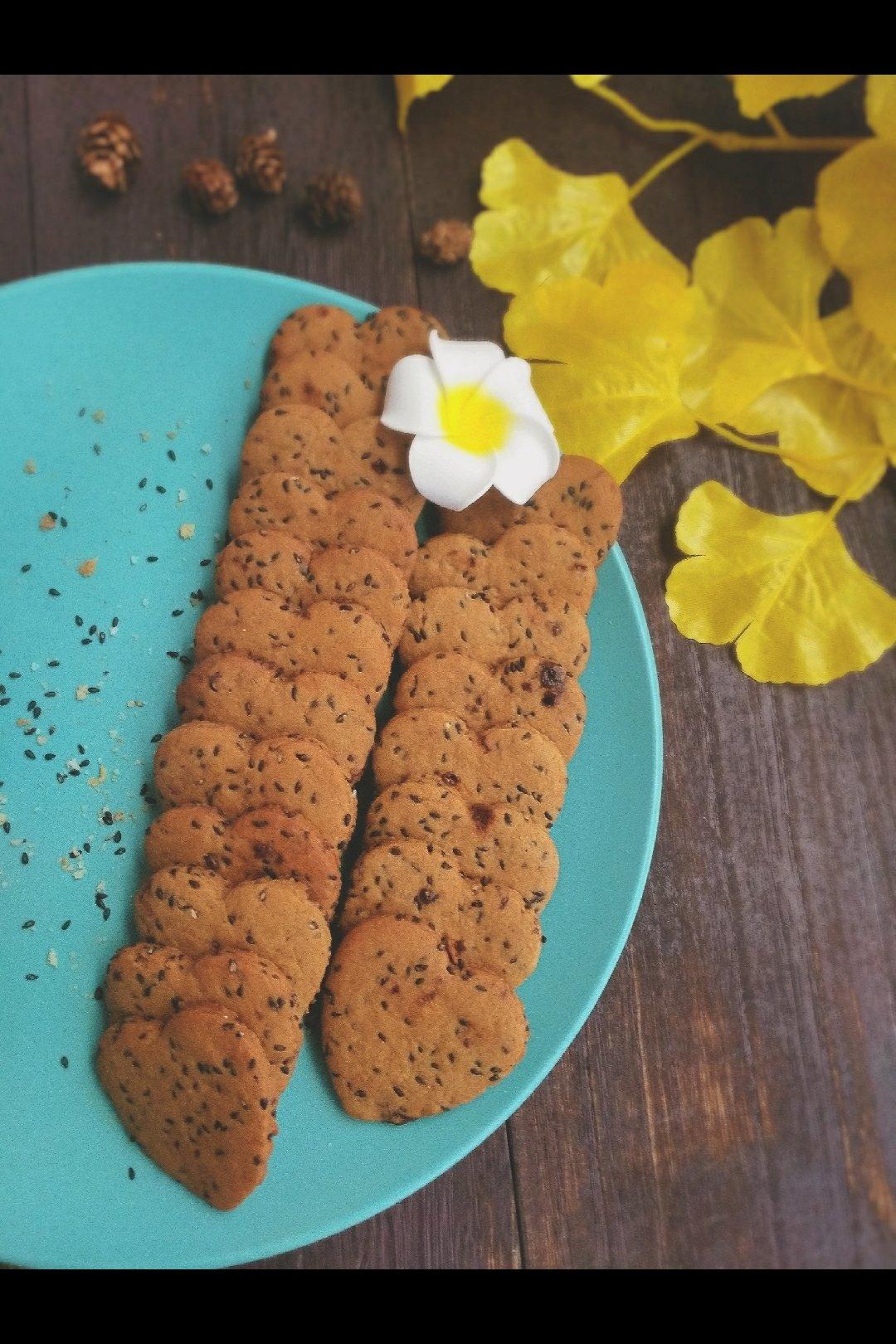 红糖黑芝麻饼干—酥脆无黄油快手版