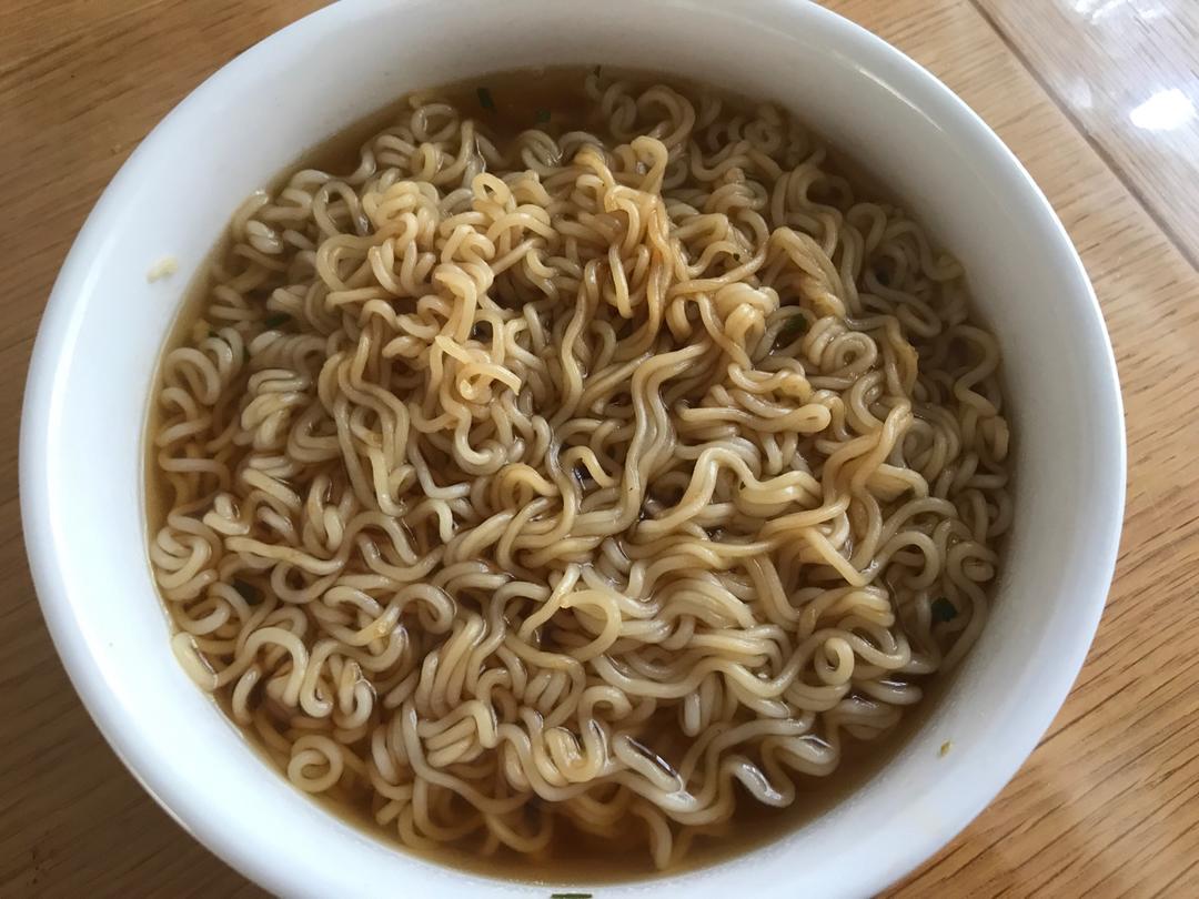 电影《喜欢你》金城武的完美泡面