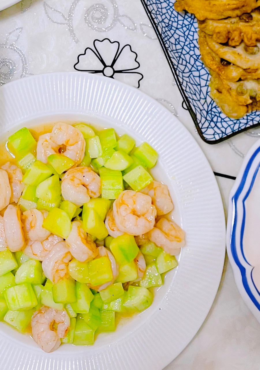 黄瓜炒虾仁