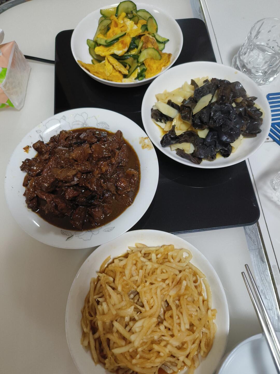 午餐