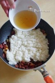 生炒腊味糯米饭的做法 步骤6