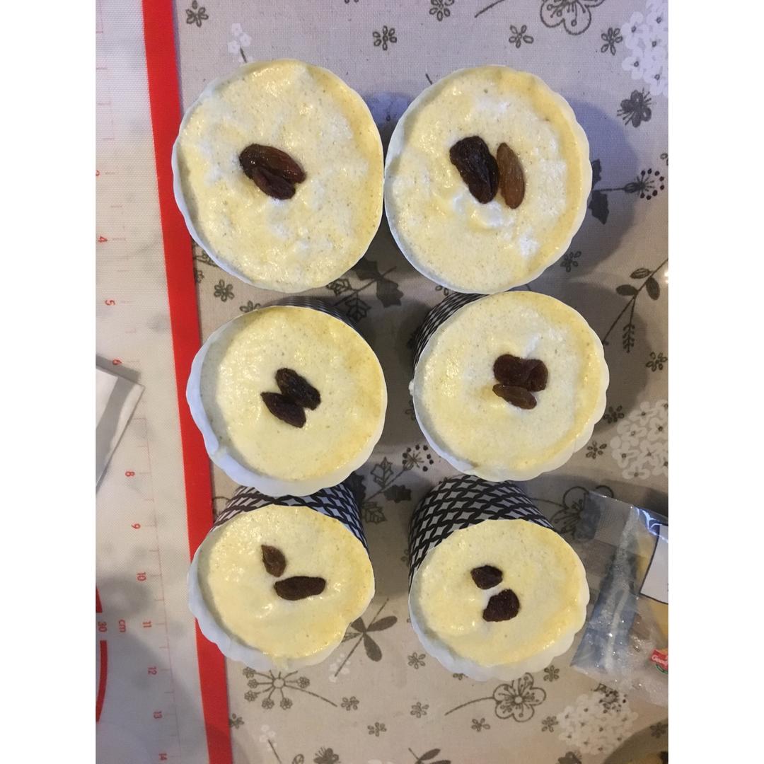 不回缩杯子蛋糕cupcake